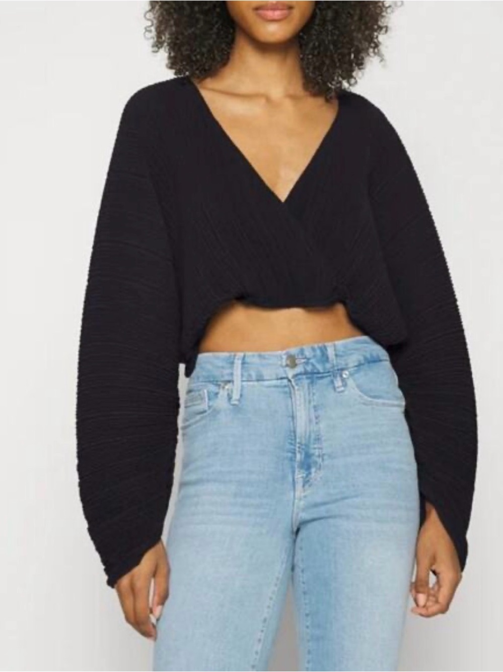 Good American Black Cropped V‑Neck Wrap Knit Top